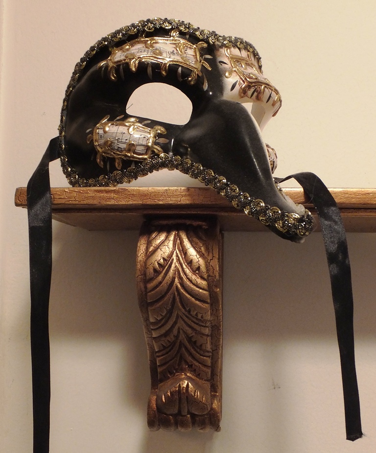 String string Vanaf daar Landgoed The Dark History of a Venetian Carnival Mask | Historic Houston: