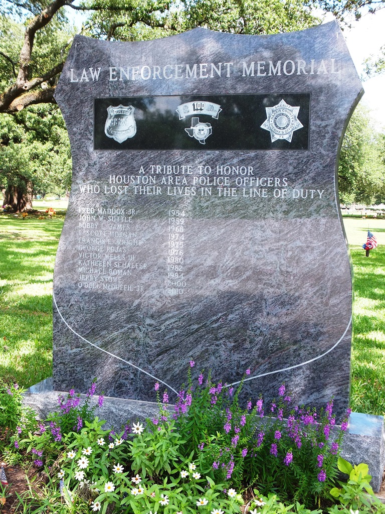 law-enforcement-memorial-2