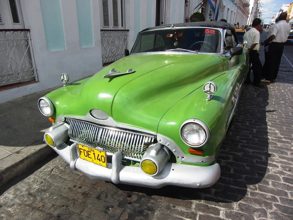Cuba 1952 Buick