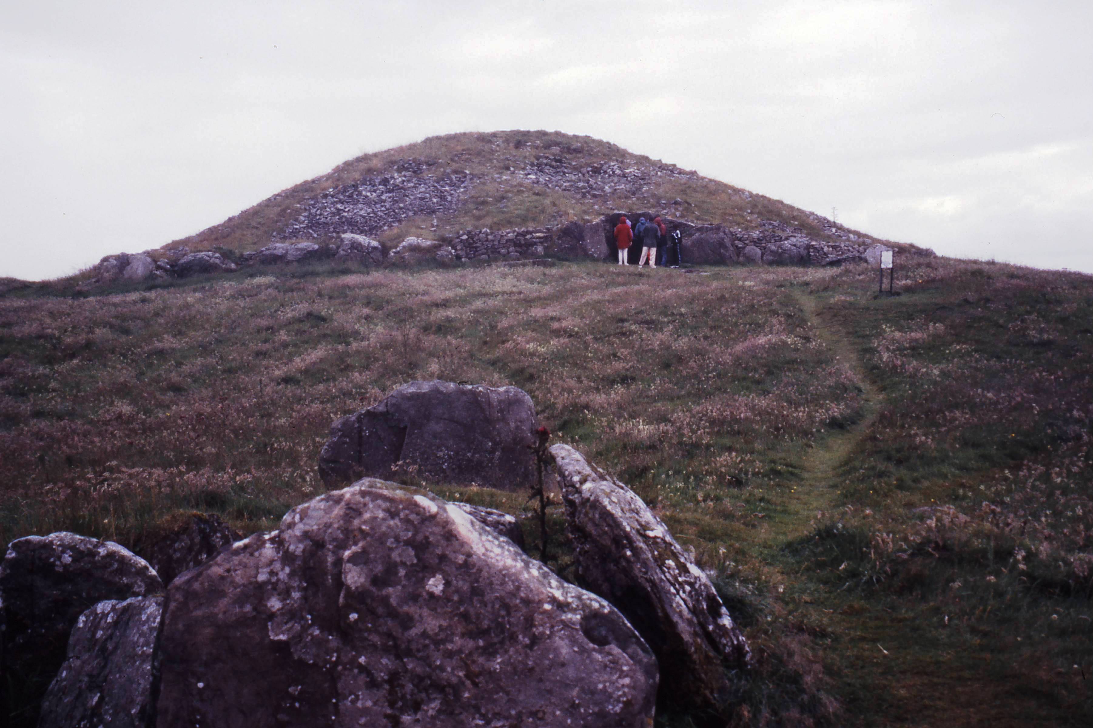 passage tomb 2000 BC